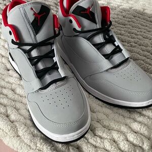 Jordan Fadeaway size 9.5